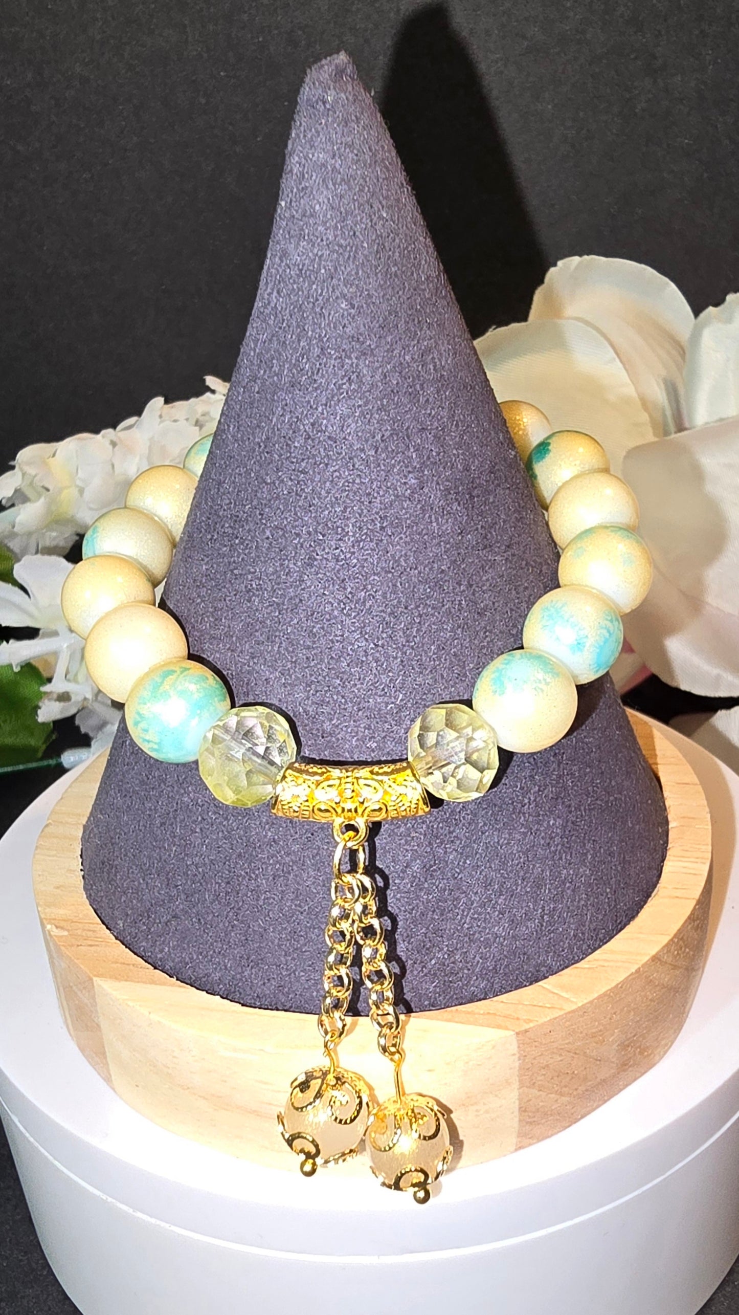 Yellow / Cream beaded bracelet set