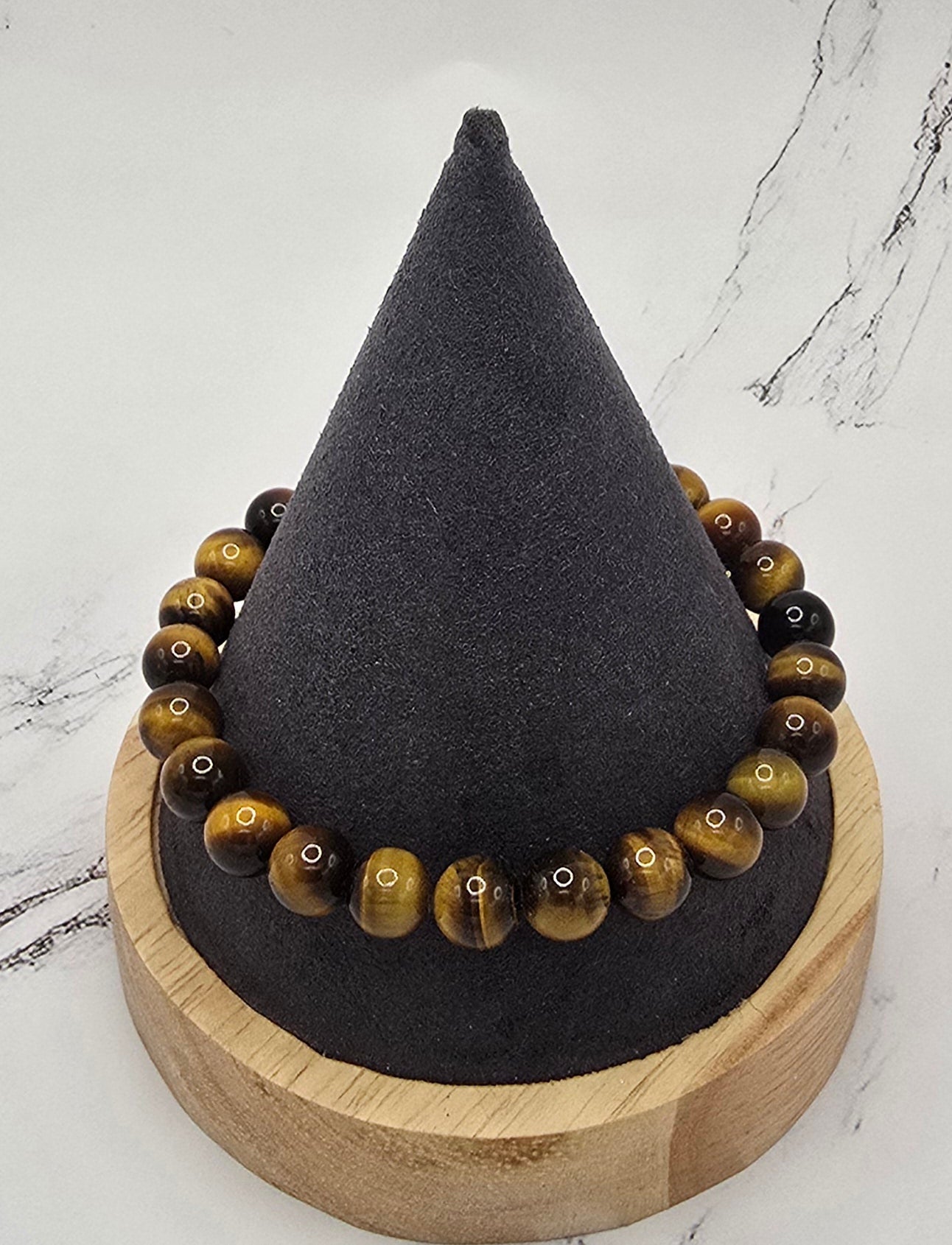 Tiger Eye (natural stone)